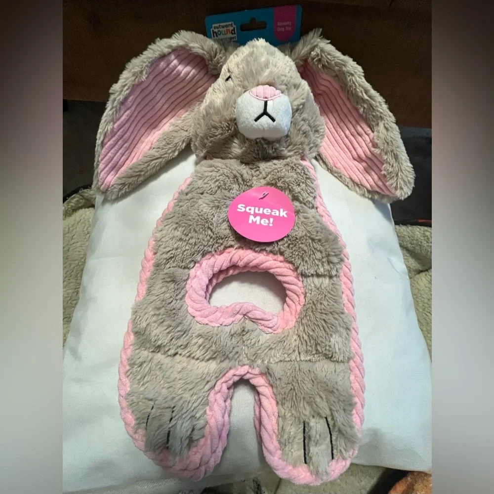 NWT Flappiez Outward Hound Flappiez Bunny Dog Toy with White and Pink Accents